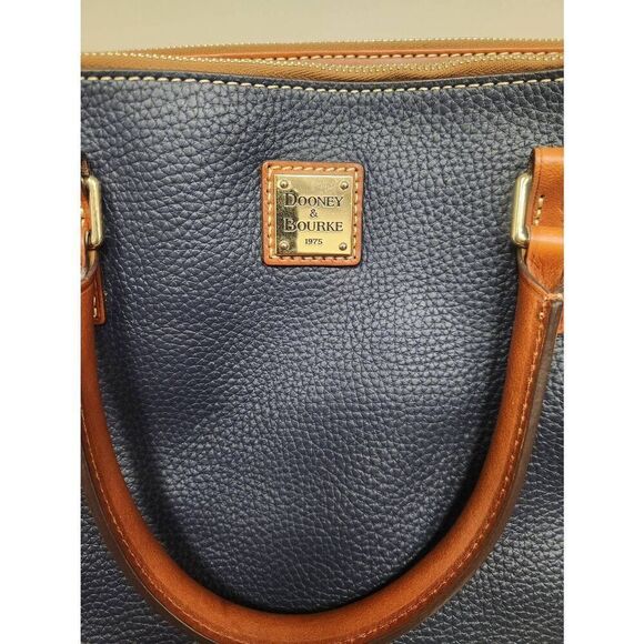 Dooney & Bourke Pebble Leather Willa Satchel Tote NAVY with crossbody strap and - Picture 2 of 10